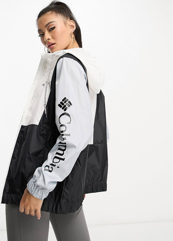 Черно-белая демисезонная куртка Columbia