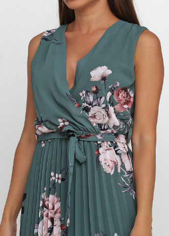 Оливковое (хаки) кэжуал платье а-силуэт di classe с цветочным принтом