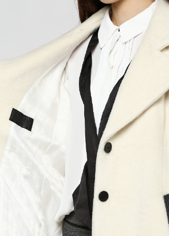 Бежевое демисезонное Пальто Karl Lagerfeld
