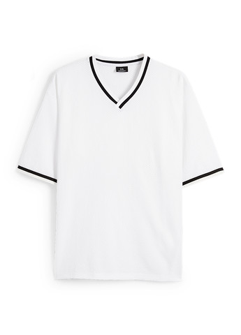 Біла футболка C&A