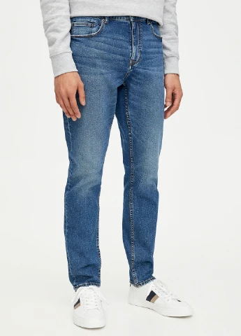 Синие демисезонные зауженные джинсы Pull & Bear