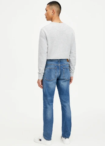 Синие демисезонные зауженные джинсы Pull & Bear