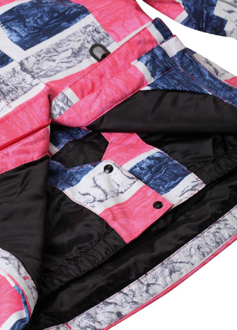 Розовая зимняя куртка Reima