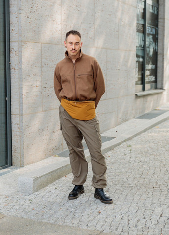 Коричневая демисезонная куртка Uniqlo