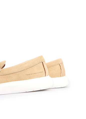 Бежевые кэжуал туфли Tommy Hilfiger на шнурках