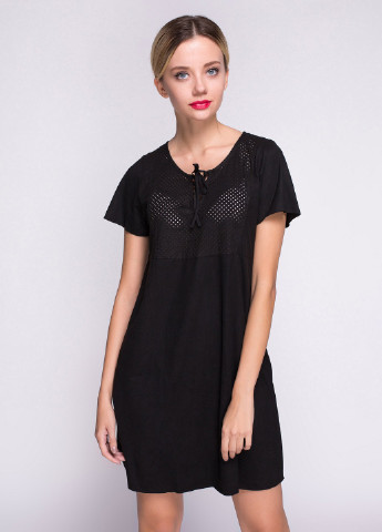 Черное кэжуал платье платье-футболка Bershka однотонное