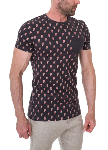 Черная футболка Blend