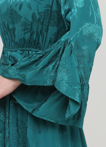 Зеленое кэжуал платье Bebe Plus с цветочным принтом