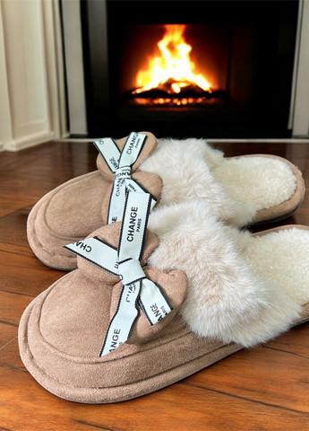Коричневые тапочки Scarlett с мехом, с бантом