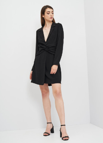 Черное кэжуал платье H&M однотонное