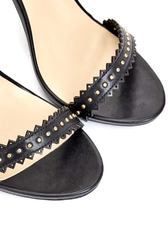 Черные босоножки JustFab с ремешком