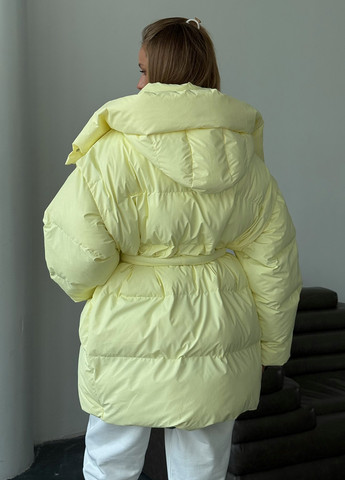 Желтая зимняя куртка No Brand