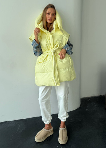 Желтая зимняя куртка No Brand