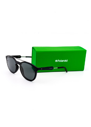 Солнцезащитные очки Polaroid однотонные чёрные