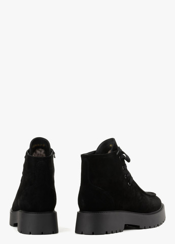 Зимние ботинки Le'BERDES без декора из натуральной замши