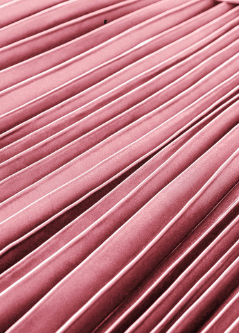 Светло-розовое вечернее платье плиссированное SHEIN однотонное