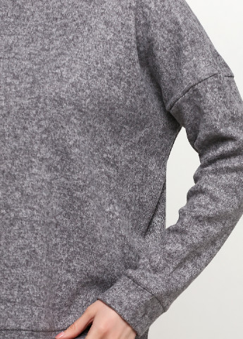 Серый демисезонный свитер New look.