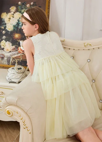 Молочное платье SHEIN (331624102)
