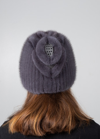 Женская зимняя шапка из меха норки на вязаной основе Меховой Стиль листок (254800503)