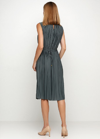Оливковое (хаки) коктейльное платье клеш, плиссированное H&M однотонное