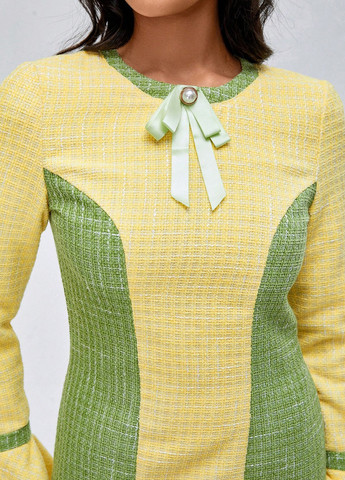 Желтое кэжуал платье футляр SHEIN колор блок