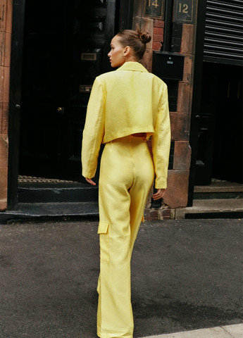 Желтые кэжуал демисезонные карго брюки Nasty Gal