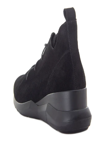 Осенние ботинки Footstep из натуральной замши