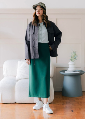 Зеленая кэжуал однотонная юбка Uniqlo а-силуэта (трапеция)