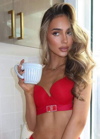 Червоний демісезонний комплект (бюстгальтер, трусики) Victoria's Secret