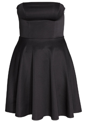 Черное коктейльное платье с открытыми плечами, клеш, бандо H&M однотонное