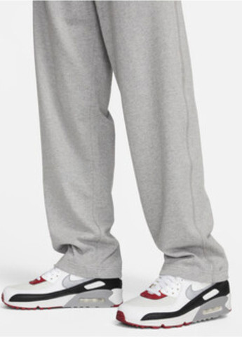 Светло-серые спортивные демисезонные прямые брюки Nike