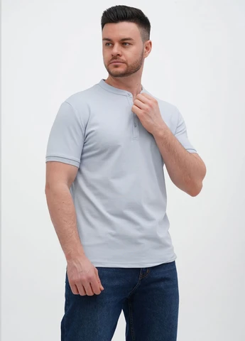 Світло-блакитна футболка Trend Collection