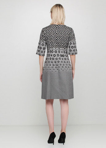 Сіра кежуал плаття, сукня кльош Sassofono з геометричним візерунком