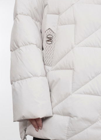 Молочна зимня куртка Visdeer