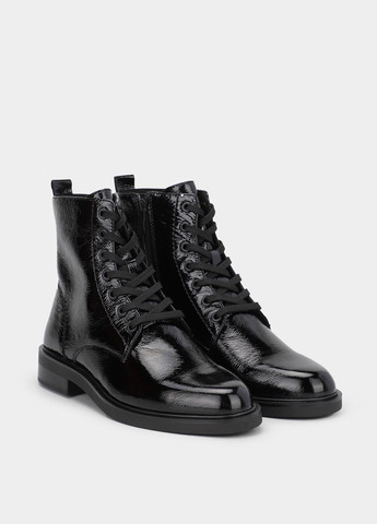 Осенние ботинки байкерские Caprice без декора