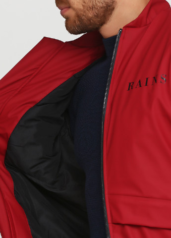 Красная демисезонная куртка Rains