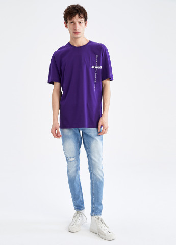 Фиолетовая футболка DeFacto