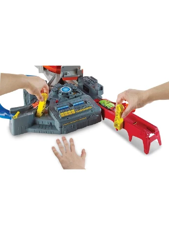 Трек Hot Wheels Spin Storm Track Set Штормове обертання Вихор (CDL45) (B00T03TFJ0) Mattel (255665026)
