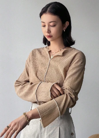 Бежева блуза SHEIN