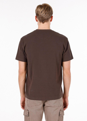 Коричневая футболка Colin's