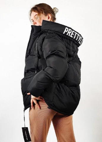 Чорна зимня куртка PrettyLittleThing