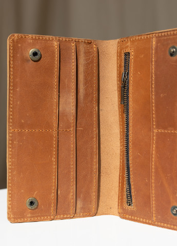 Практичное мужское портмоне на кнопке ручной работы из натуральной винтажной кожи коричневого цвета Boorbon (253513780)