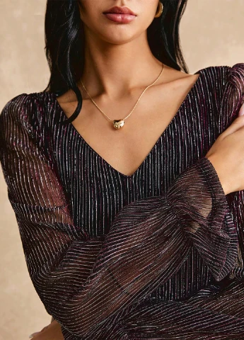 Чёрная блуза SHEIN