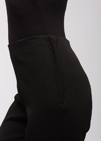 Черные кэжуал демисезонные зауженные брюки NEVER MORE