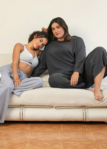 Темно-серая всесезон пижама (логслив, брюки) лонгслив + брюки SHEIN