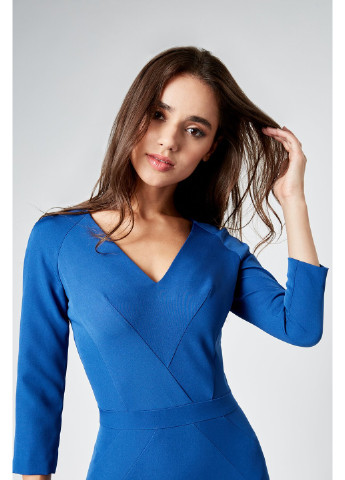 Синее деловое платье орнелла футляр BYURSE однотонное