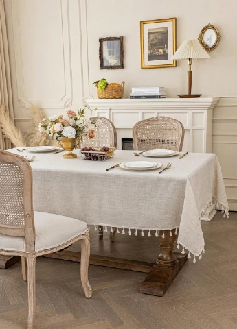 Скатертина, 90х90 см SHEIN (342411901)