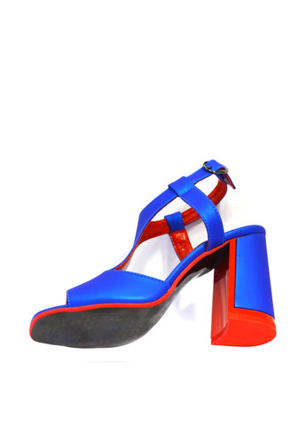 Синие босоножки Lirio с ремешком