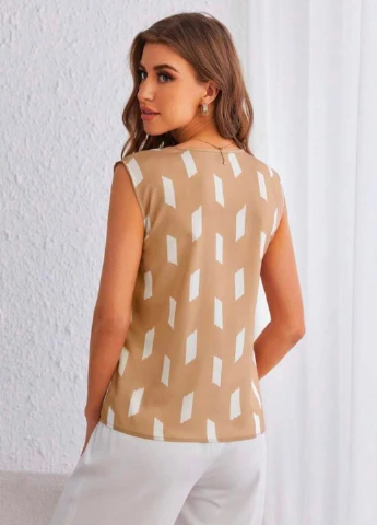 Бежевая блуза SHEIN