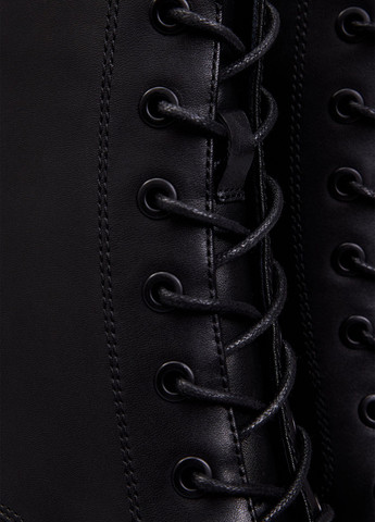 Чорні демісезонна ботильйони PRPY